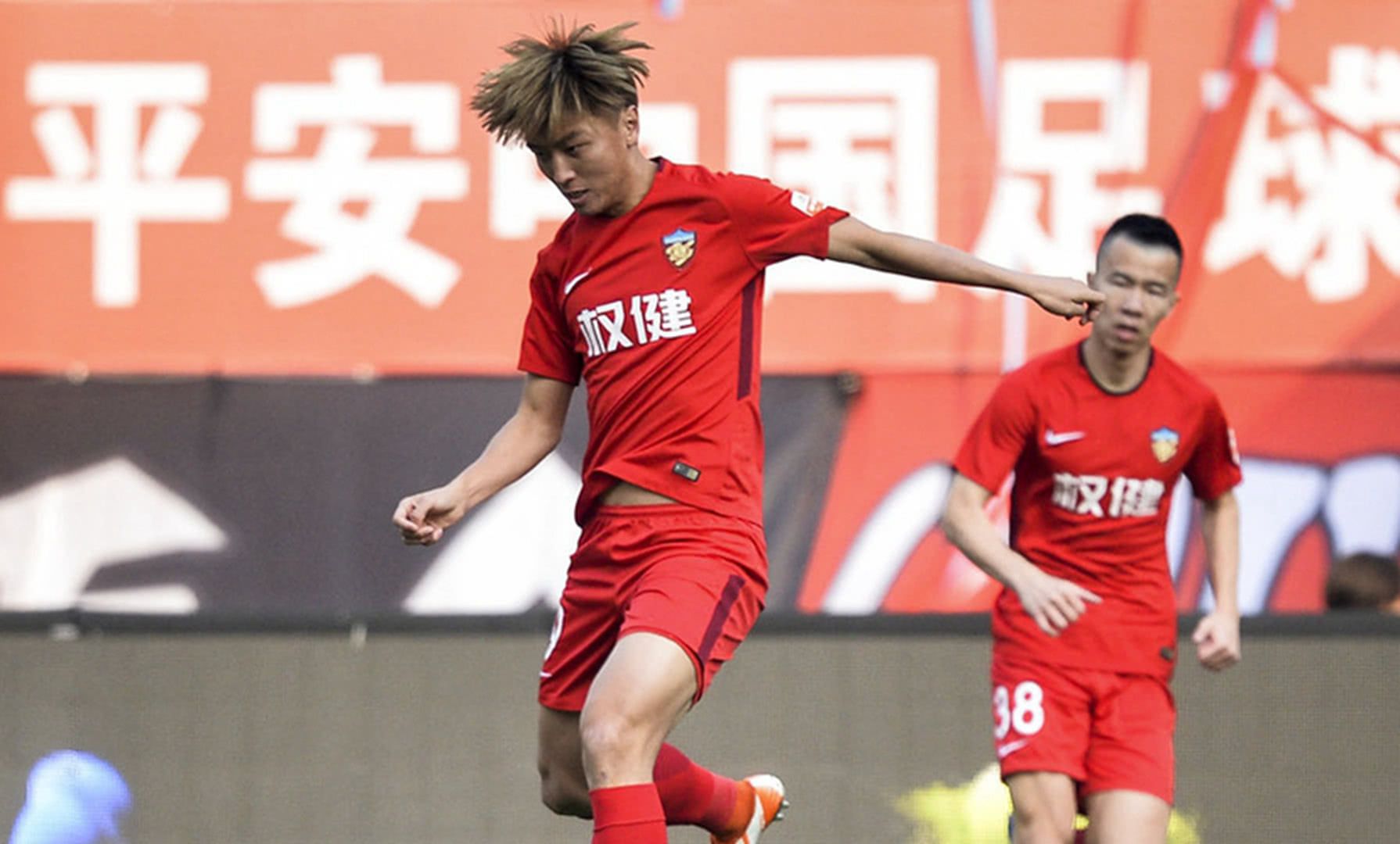 上港遗憾输球,需迅速调整状态 上港遗憾输球,需迅速调整状态