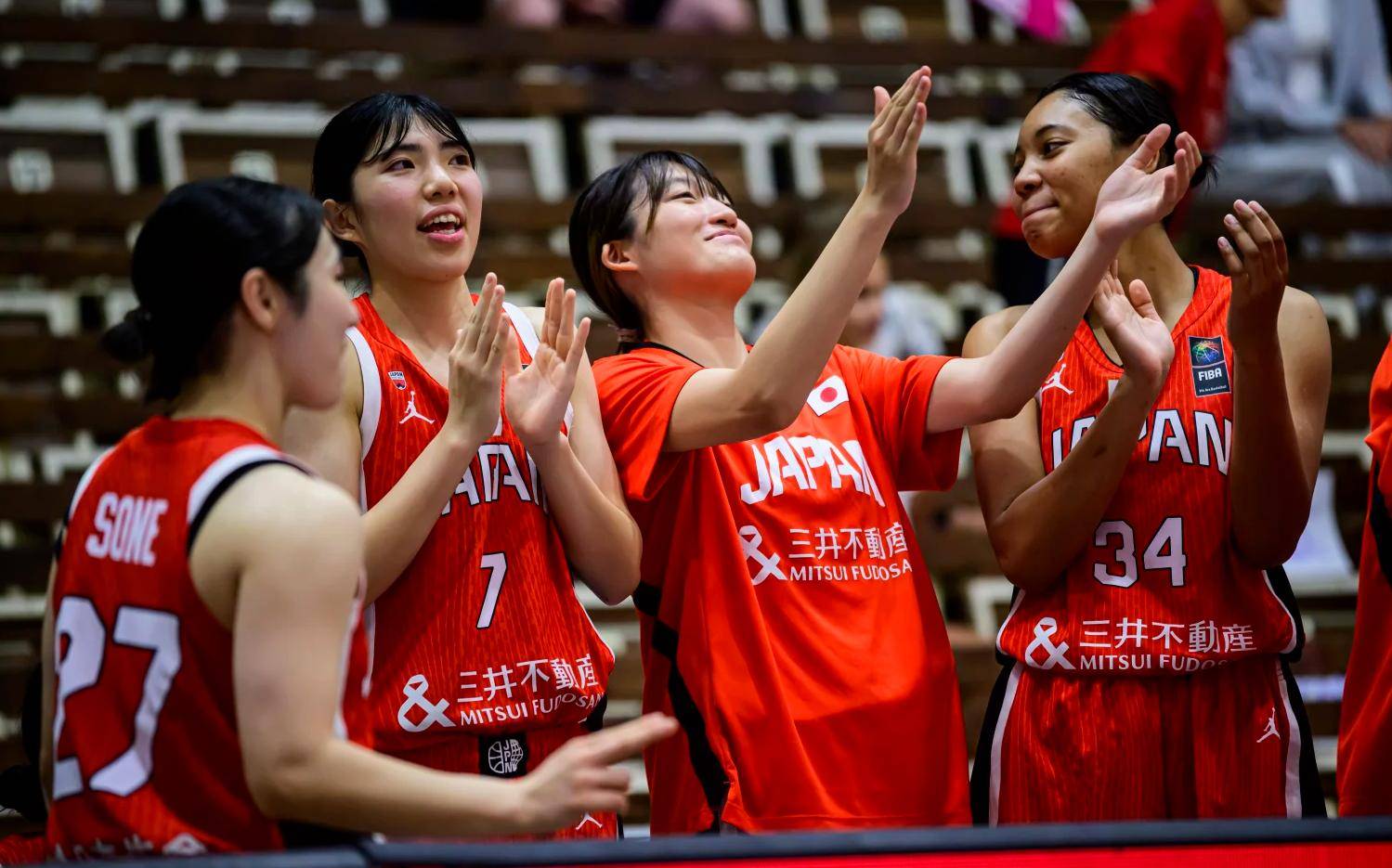 日本女篮击败中国队，进入奥运会女篮四强