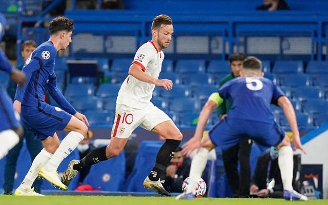 毕尔巴鄂主场击败埃瓦尔,取得胜利 毕尔巴鄂主场击败埃瓦尔,取得胜利