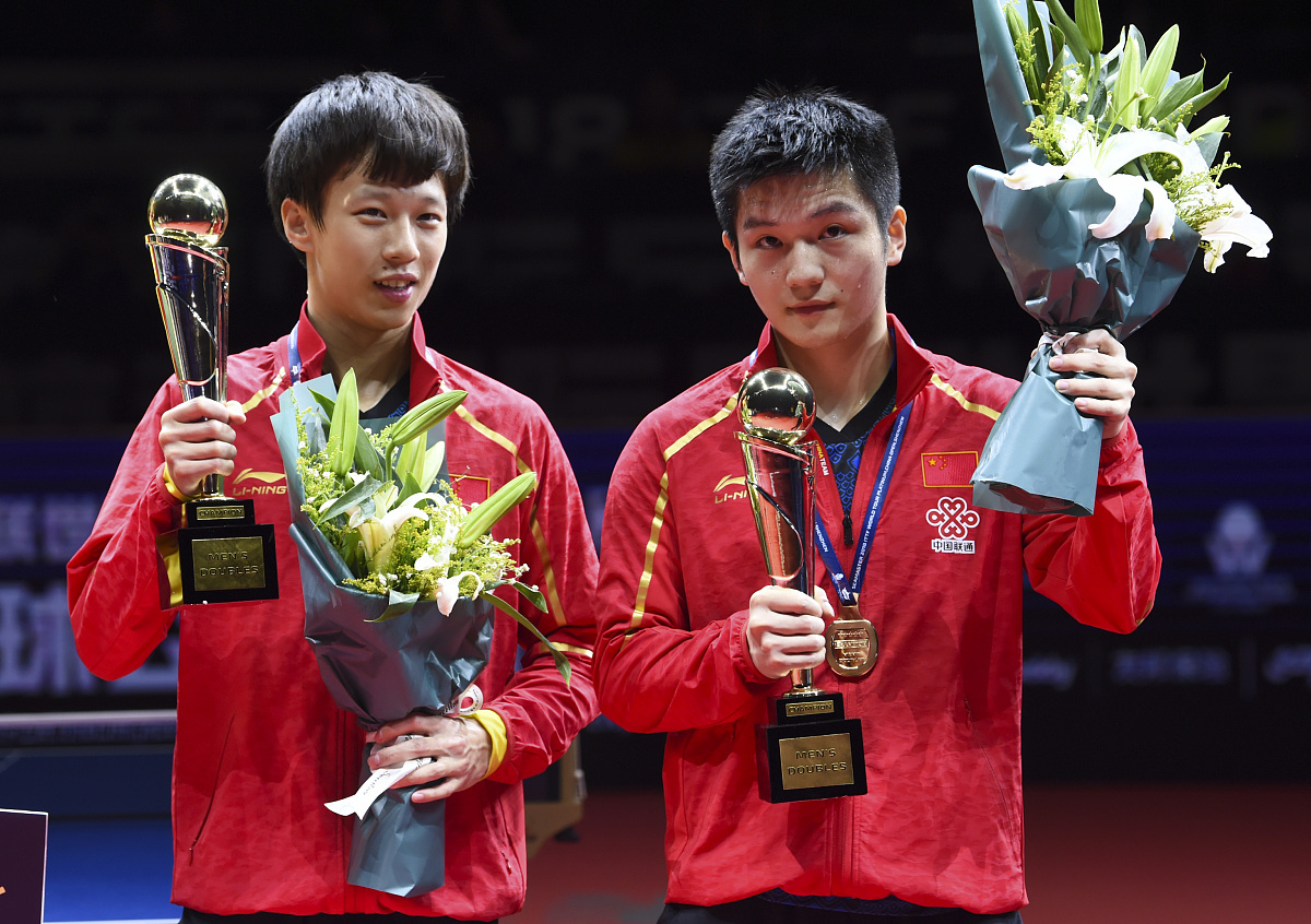 奥地利队完胜法国队,樊振东惊艳四座 奥地利队完胜法国队,樊振东惊艳四座