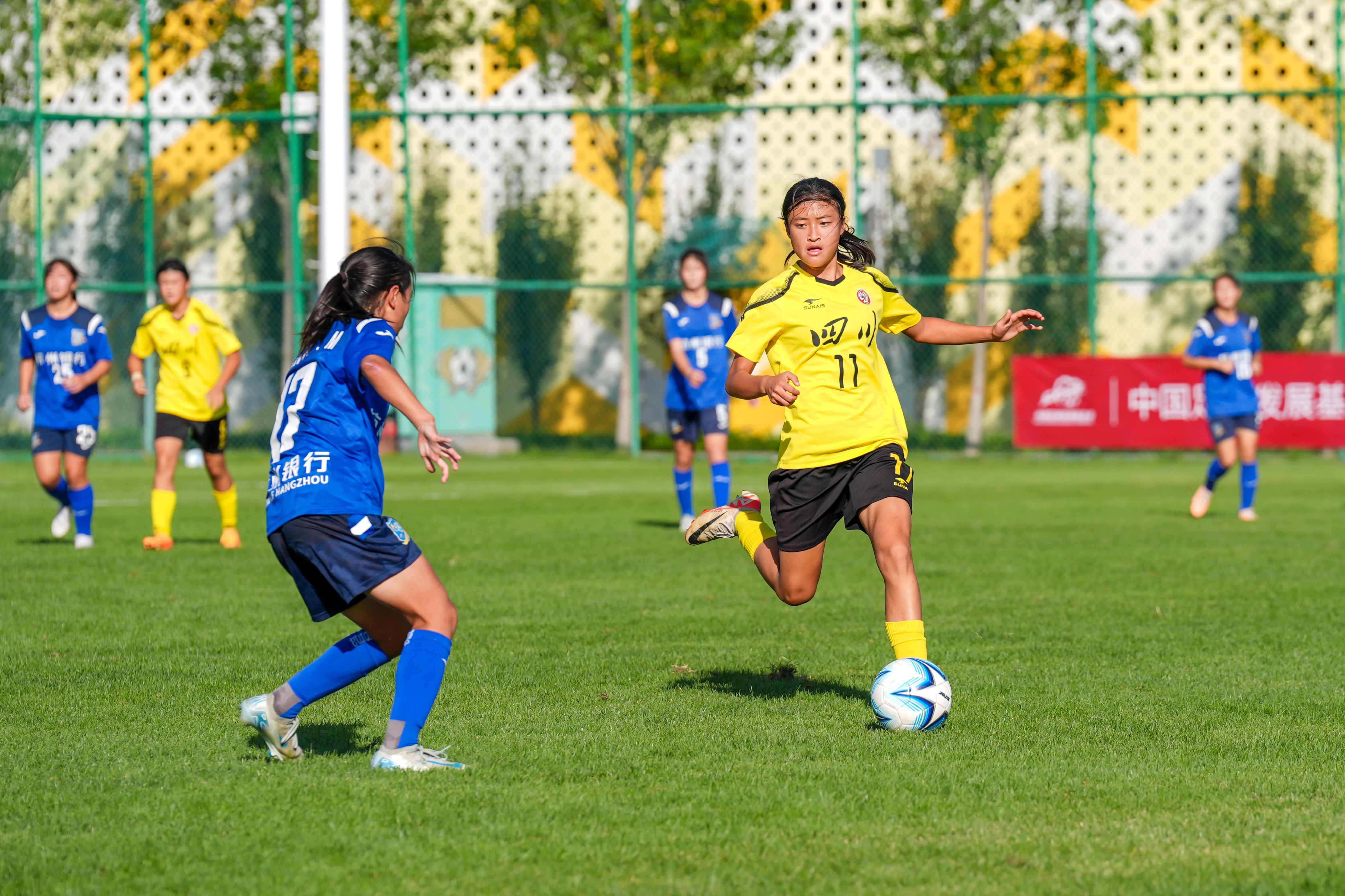 四川队险胜对手,全队展现团结 四川队险胜对手,全队展现团结