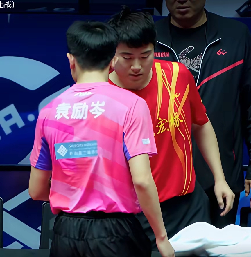 中国队鏖战奥地利队,梁靖崑惊艳四座 中国队鏖战奥地利队,梁靖崑惊艳四座