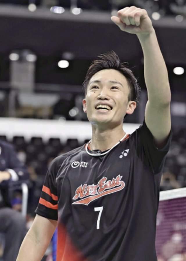 中国队翻盘日本队,桃田贤斗惊艳四座 中国队翻盘日本队,桃田贤斗惊艳四座