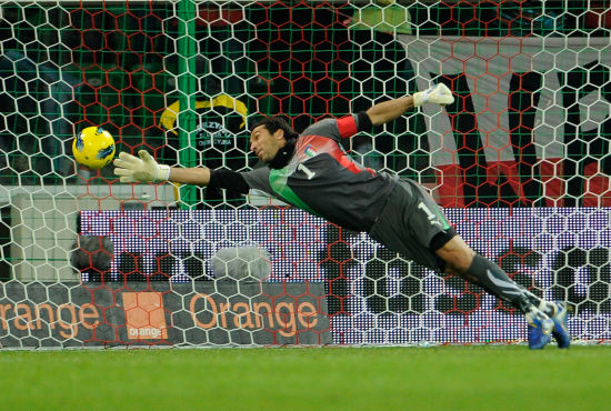 雷火电竞下载-波兰队完胜奥地利队，王皓惊艳四座