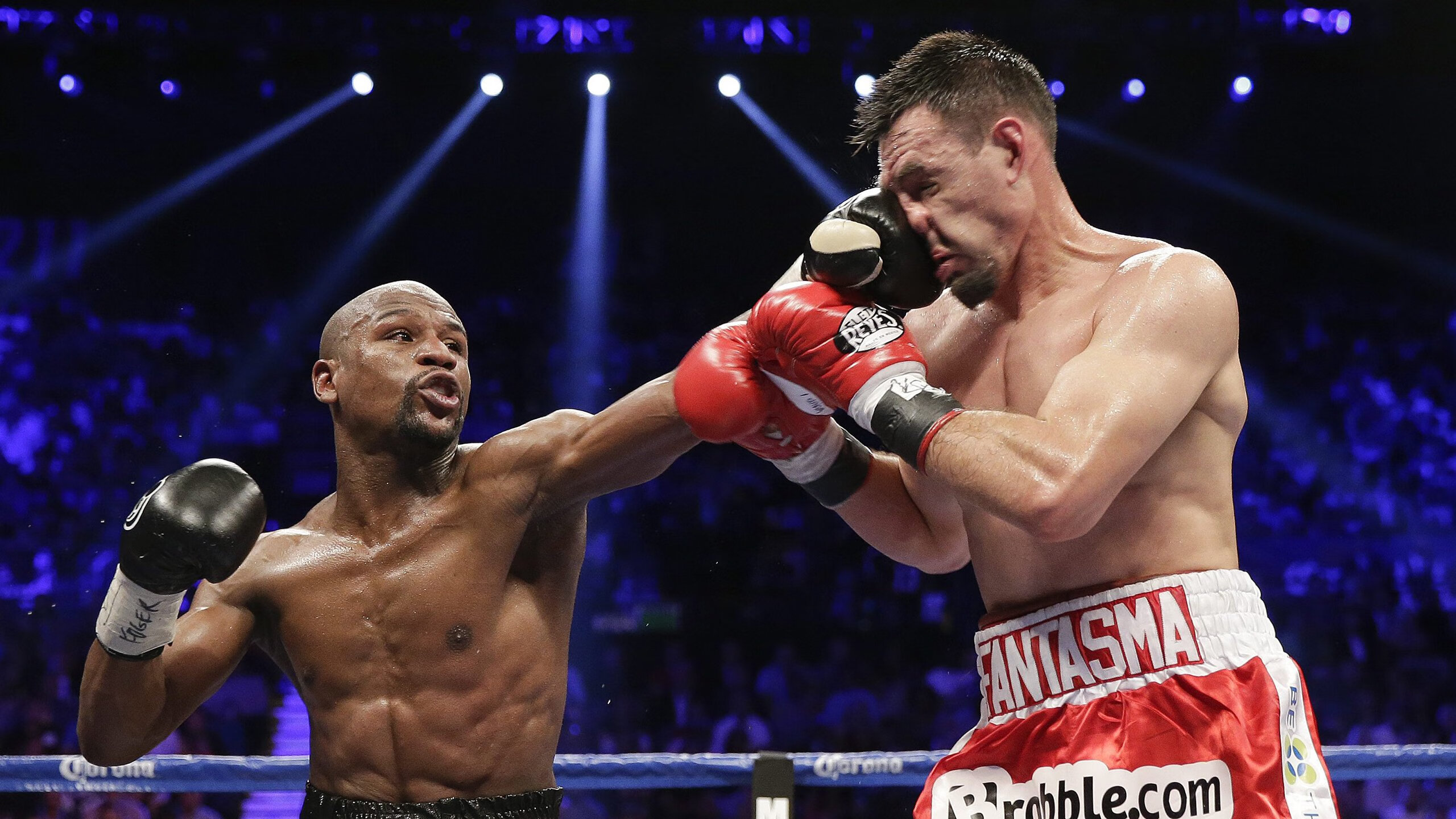 雷火电竞合作-球场上的闪电，世界地图上的烽火，奥亚尔萨瓦尔的爆发与乌克兰的掀翻