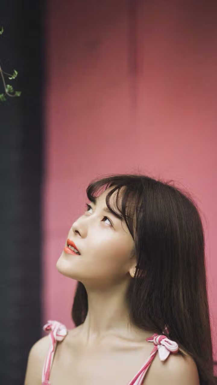 雷火电竞网站-亚洲闪耀非洲杯，李刚仁爆发vs几内亚爆冷，足球世界的奇妙交汇