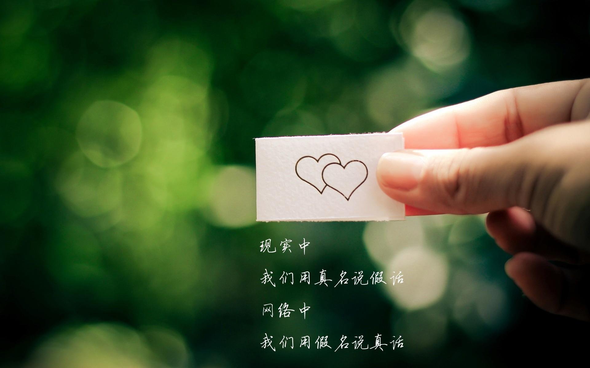 雷火电竞网址-铜墙铁壁与无懈可击，阿坎吉的个体完美如何成就阿尔及利亚的团队奏鸣曲